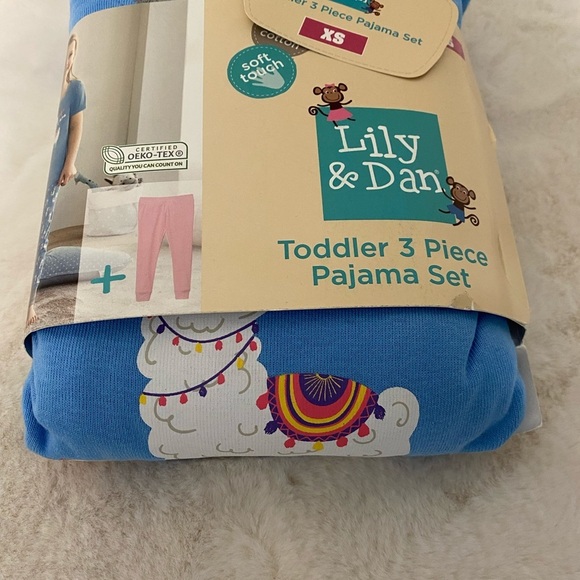 Lily & Dan  Toddler 3 piece pajama set Size XS - Picture 4 of 6